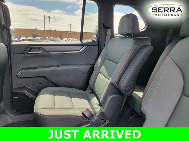 Certified 2025 GMC Acadia AT4 w/ Luxury Package image 14