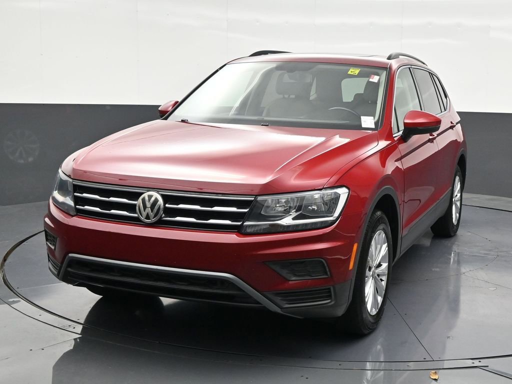 Used 2019 Volkswagen Tiguan SE w/ Panoramic Sunroof Package FWD image 9