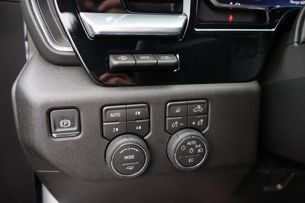 New 2026 Chevrolet Silverado 3500 LTZ w/ LTZ Convenience Package image 13