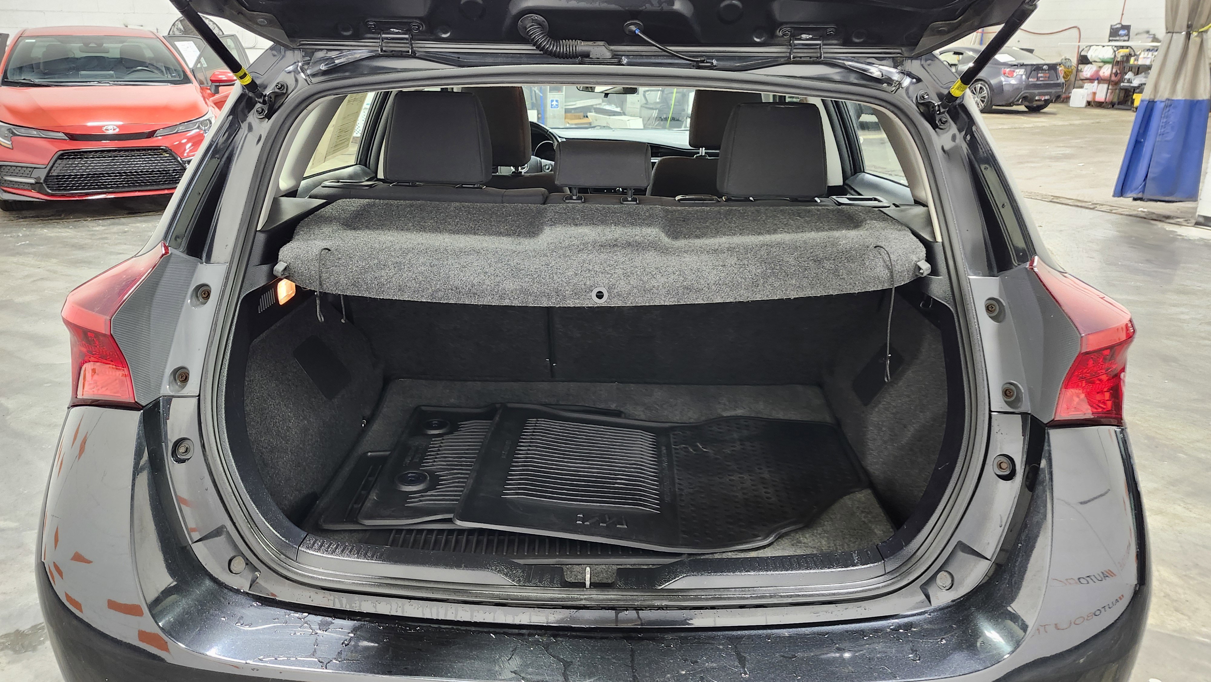 Used 2016 Scion iM image 19