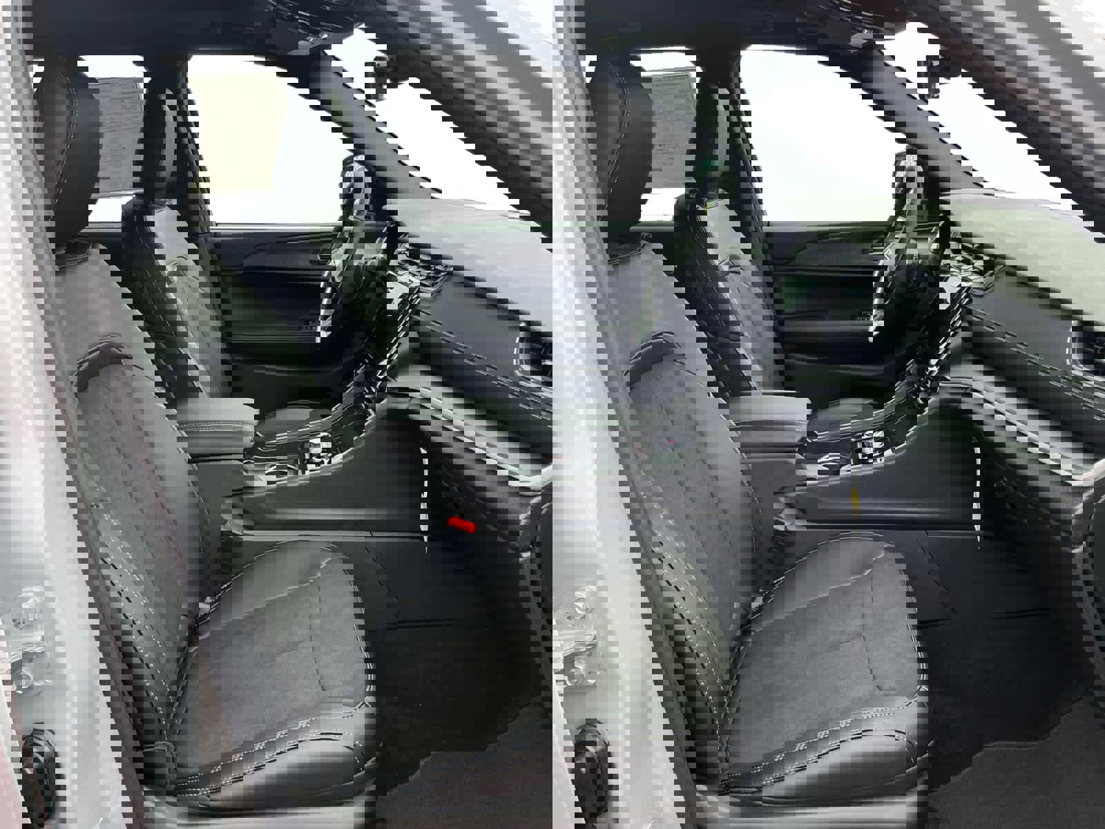 New 2025 Jeep Grand Cherokee Altitude image 16