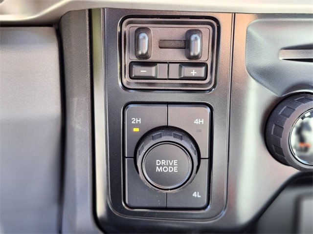 New 2025 Ford F550 4x4 Regular Cab Super Duty image 23