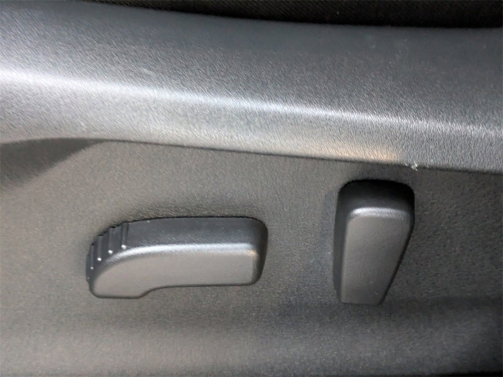 Certified 2024 Subaru Ascent Premium w/ Convenience Package image 20