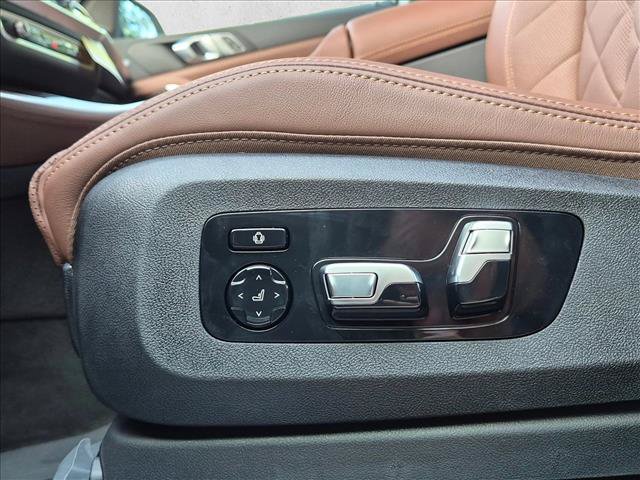 New 2026 BMW X5 xDrive40i w/ Climate Comfort Package AWD/4WD image 4
