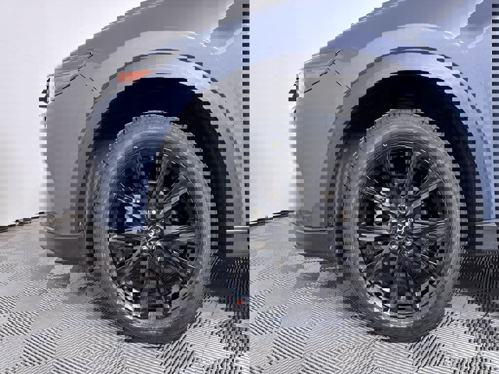 Used 2023 MAZDA CX-5 Carbon Edition image 19