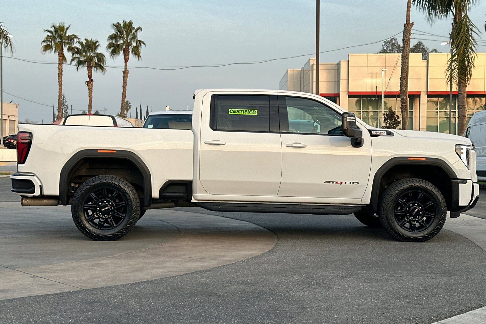 Certified 2024 GMC Sierra 2500 AT4 w/ AT4 Preferred Package image 3