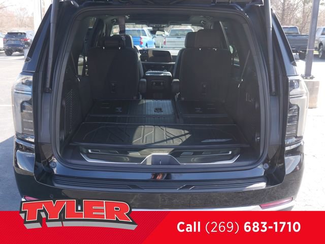 New 2026 Chevrolet Tahoe High Country w/ LPO, Illumination Package AWD/4WD image 17