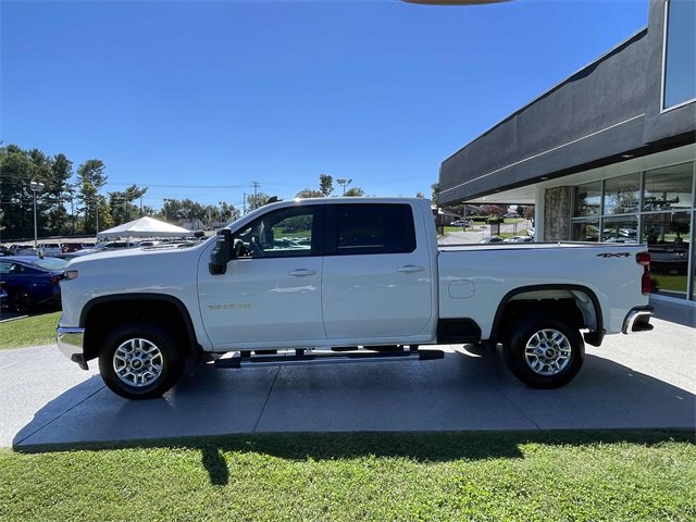 Used 2024 Chevrolet Silverado 2500 LT image 14