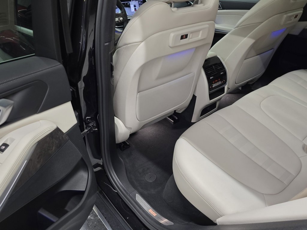 Used 2020 BMW X5 xDrive40i w/ Convenience Package image 30