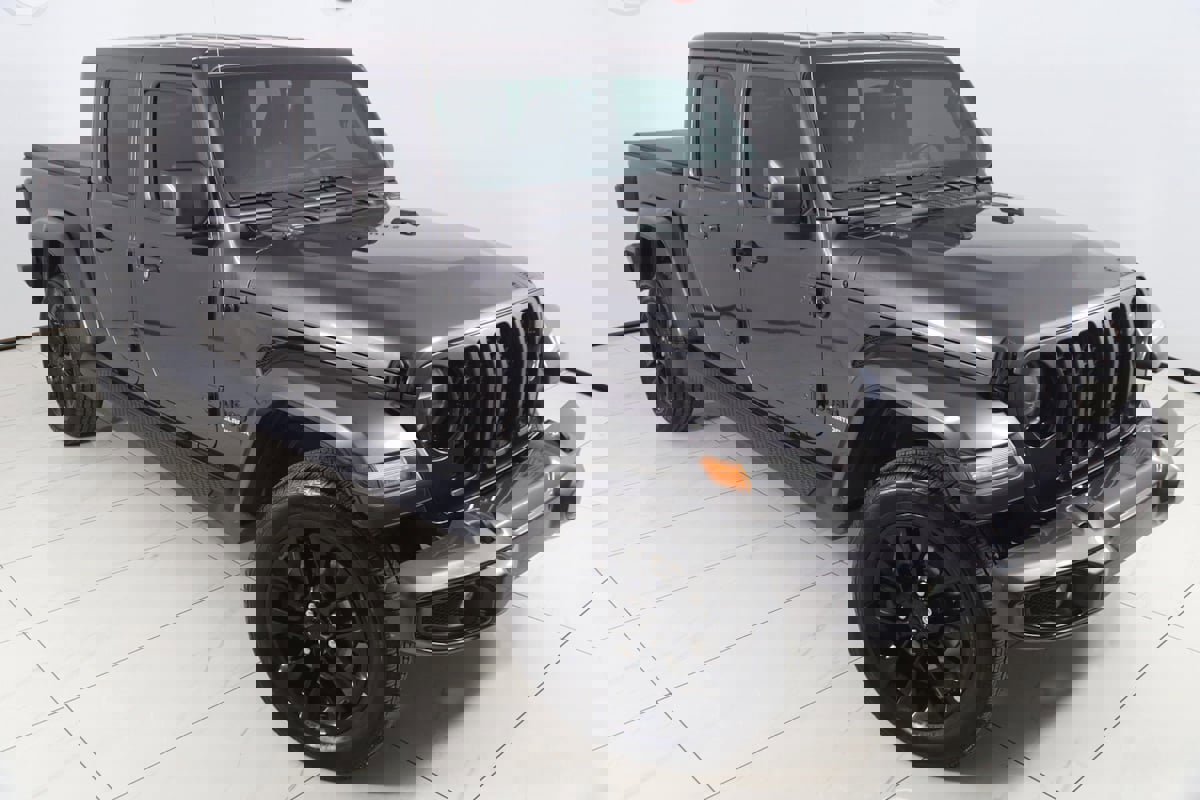 Used 2021 Jeep Gladiator Overland image 16