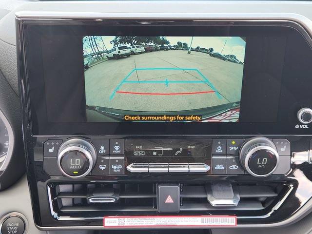 New 2026 Toyota Highlander XLE AWD/4WD image 13