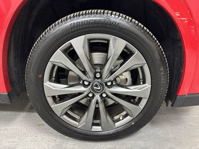 Used 2023 Lexus UX 250h F Sport image 2