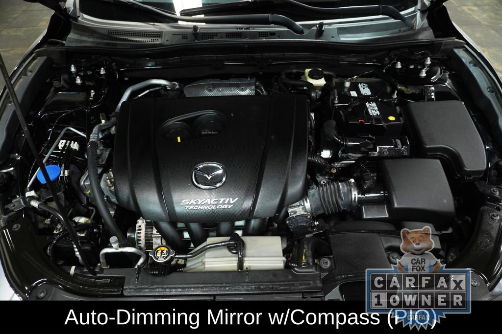 Used 2015 MAZDA MAZDA3 i Touring w/ Technology Package FWD image 12