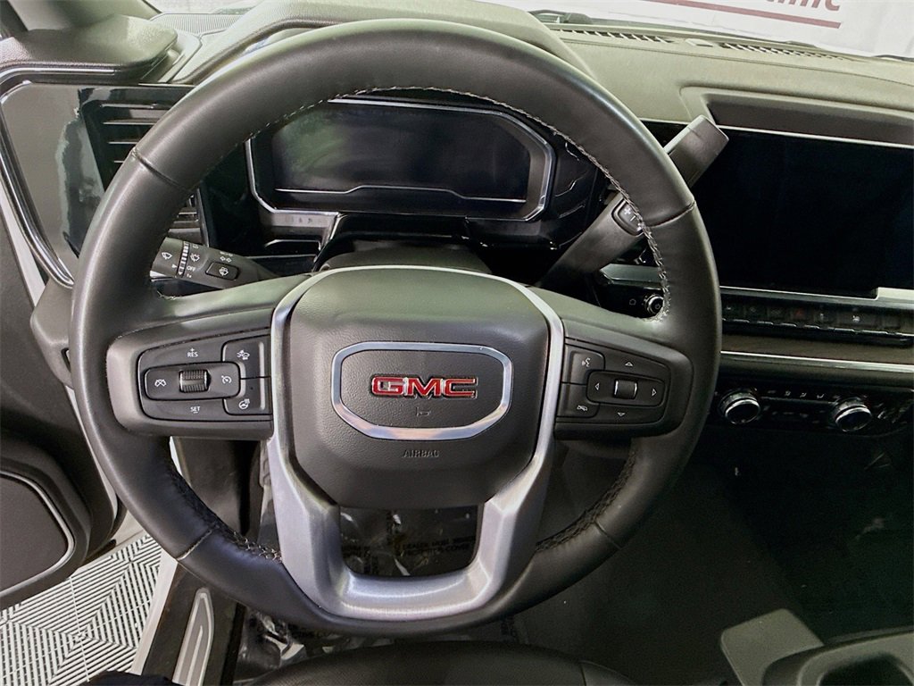 Used 2025 GMC Sierra 1500 SLT image 19