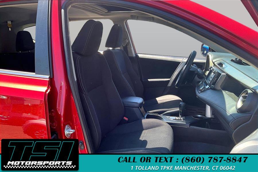 Used 2015 Toyota RAV4 XLE AWD/4WD image 7
