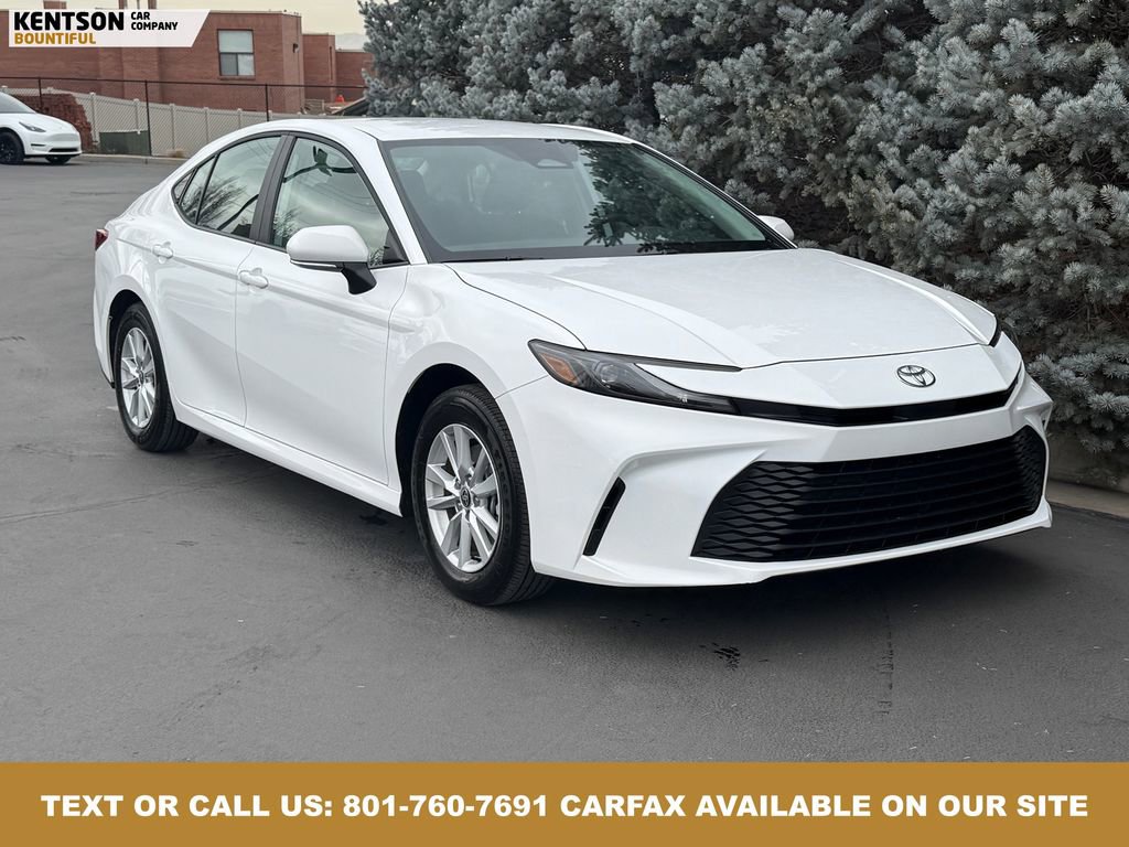 Used 2026 Toyota Camry LE image 13