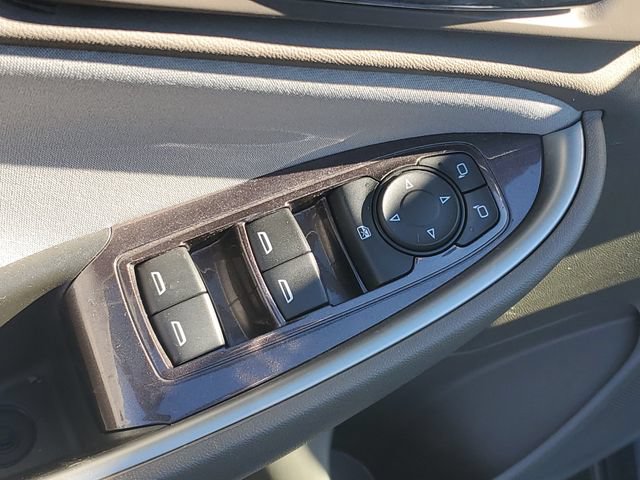 Used 2023 Chevrolet Malibu LS FWD image 15