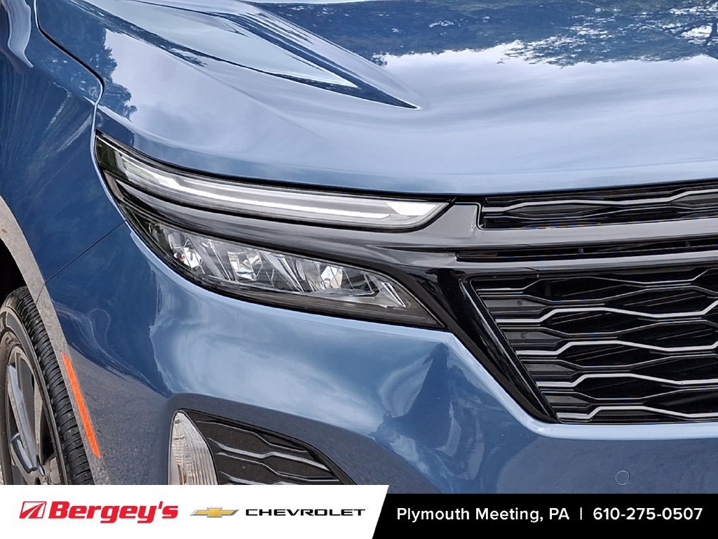 Used 2024 Chevrolet Equinox RS w/ LPO, Cargo Package AWD/4WD image 11