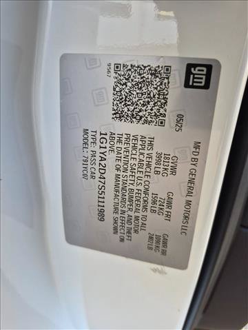 Certified 2025 Chevrolet Corvette Stingray Coupe w/ 1LT RWD image 30