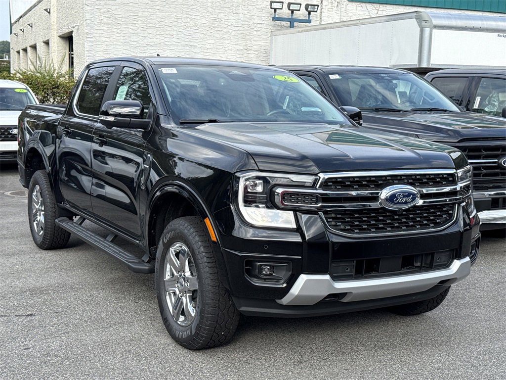 New 2025 Ford Ranger Lariat w/ Chrome Accent Package