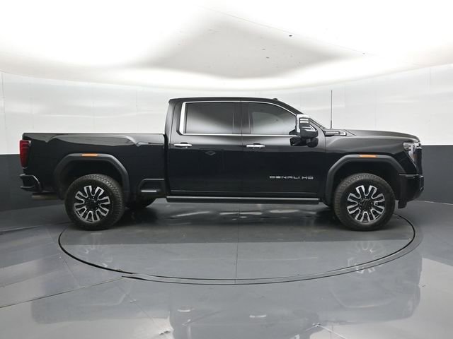 Used 2024 GMC Sierra 2500 Denali Ultimate w/ Max Trailering Package AWD/4WD image 2