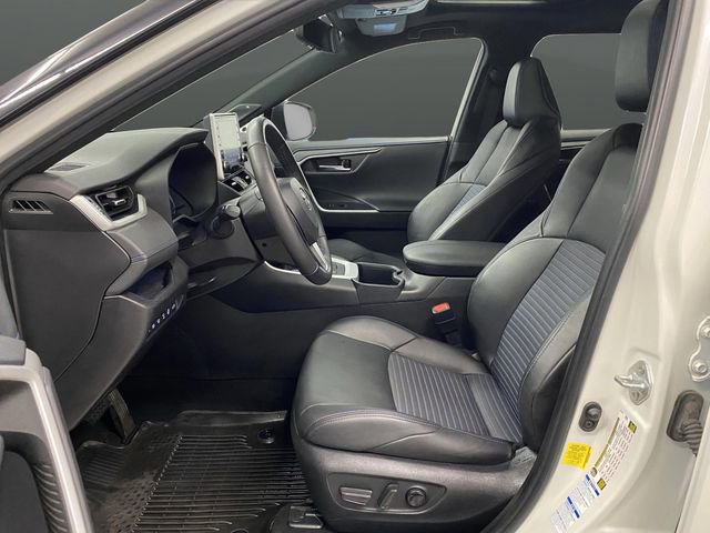 Used 2022 Toyota RAV4 XSE image 4
