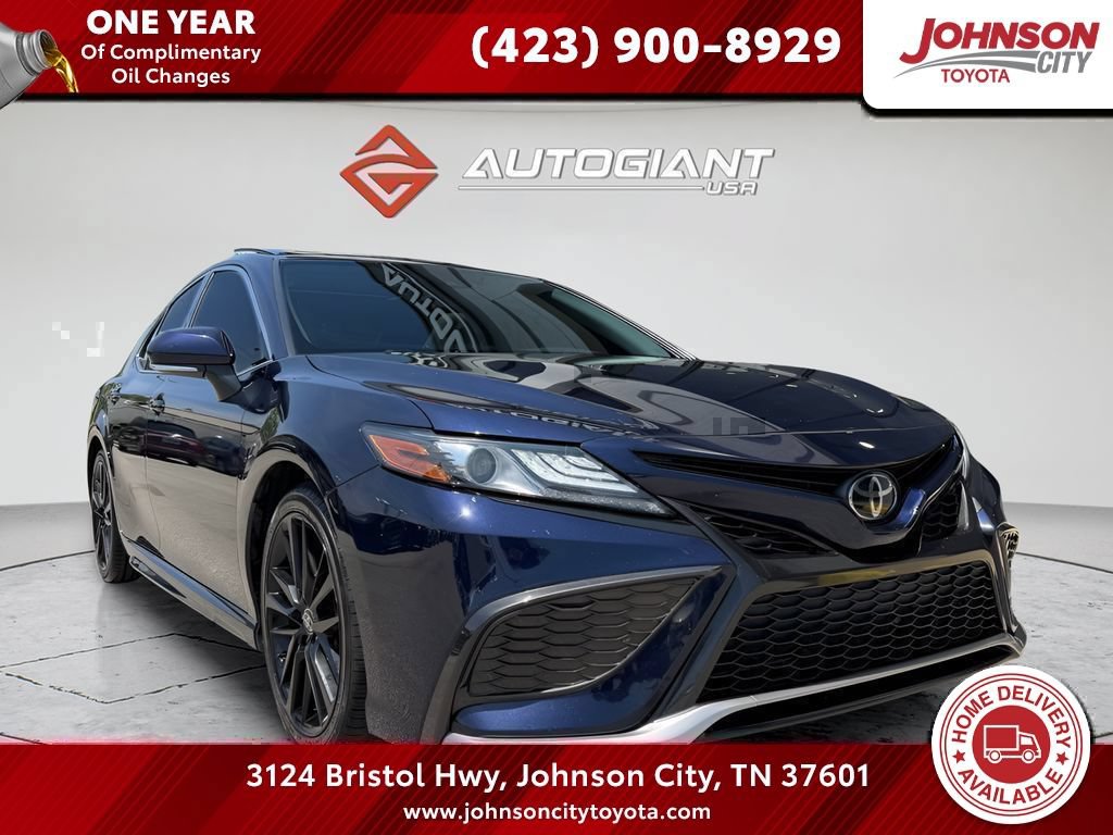 Used 2022 Toyota Camry XSE w/ Cold Weather Package AWD/4WD image 1