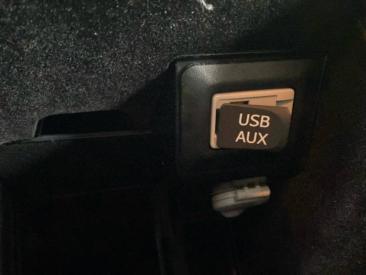 Used 2013 Lexus RX 350 AWD w/ Navigation Pkg image 23