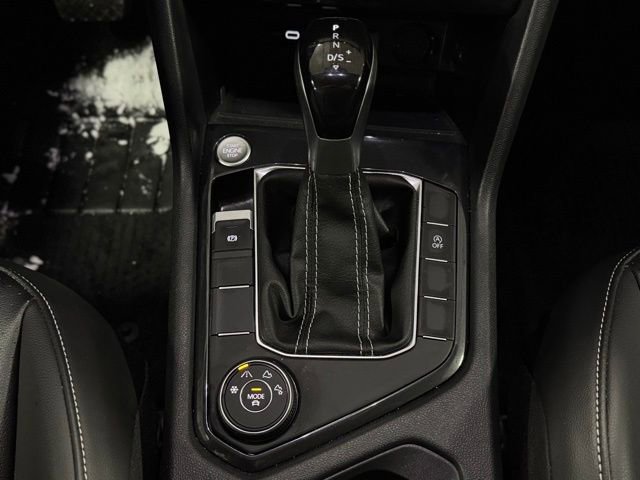 Used 2024 Volkswagen Tiguan SE image 28