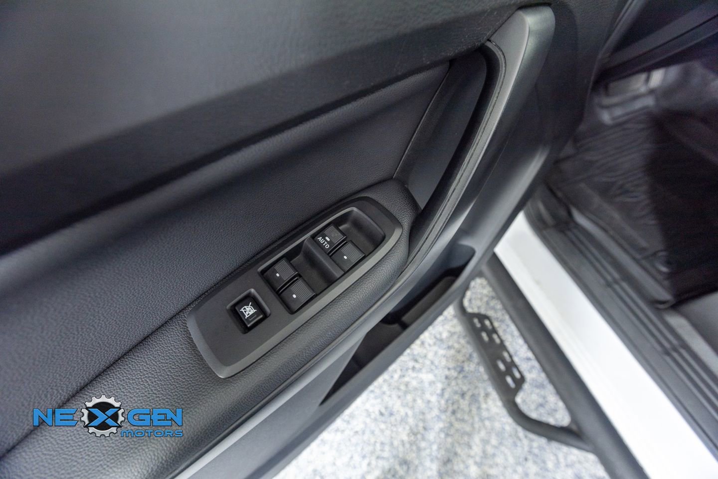 Used 2023 Ford Ranger XL AWD/4WD image 12