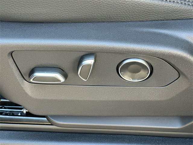 New 2026 GMC Yukon XL Denali w/ Denali Reserve Package image 23