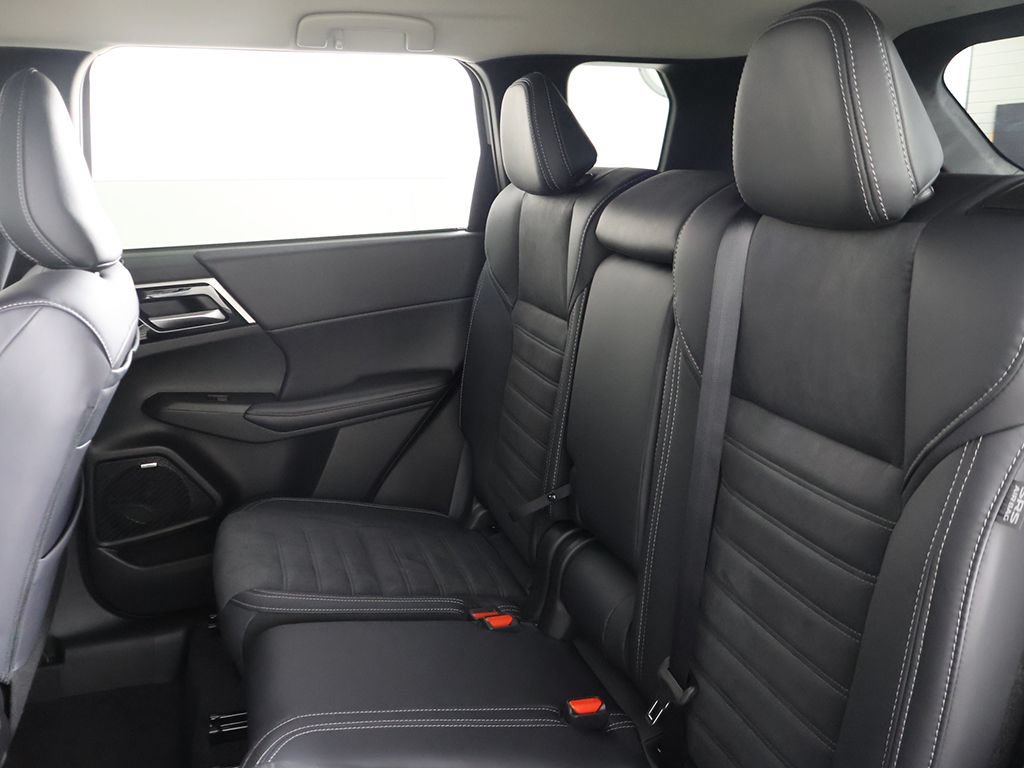 New 2026 Mitsubishi Outlander SE FWD image 31