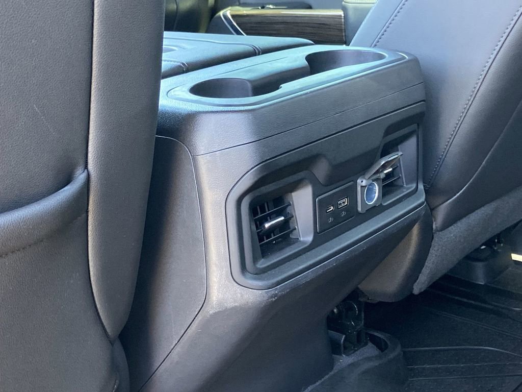 Used 2019 Chevrolet Silverado 1500 LT Trail Boss AWD/4WD image 17