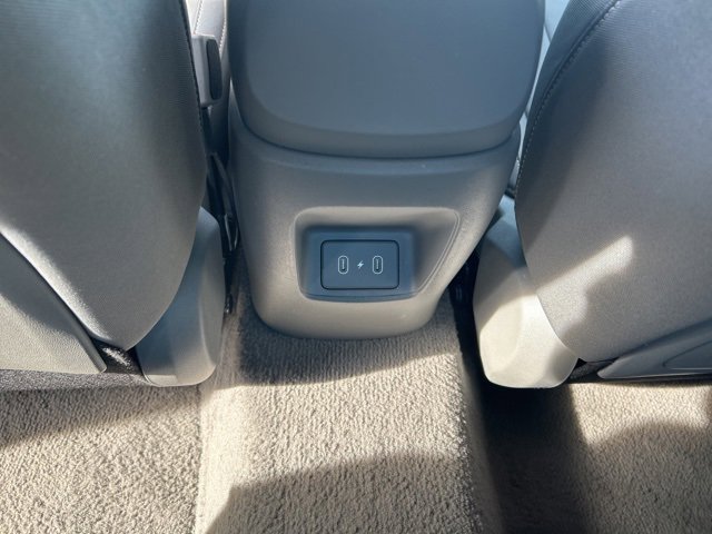 Used 2025 Hyundai Elantra SEL image 39