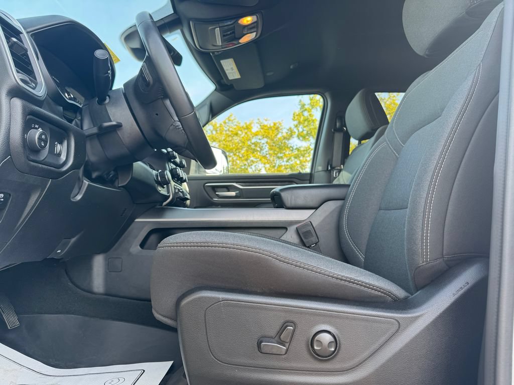 Used 2023 RAM 1500 Lone Star AWD/4WD image 17
