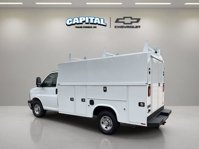 New 2025 Chevrolet Express 3500 w/ Power Convenience Package RWD image 11