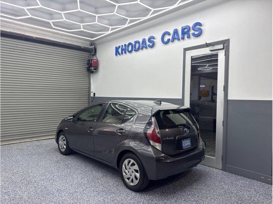 Used 2015 Toyota Prius C Two FWD image 3