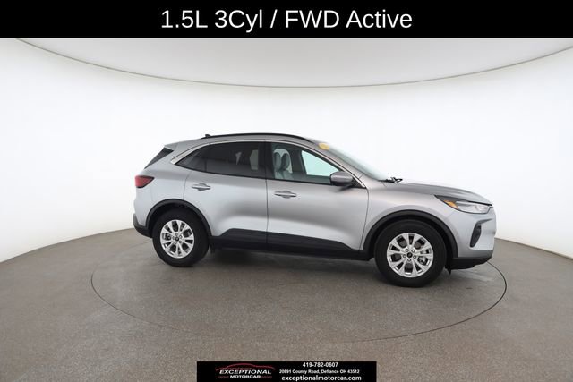 Used 2023 Ford Escape Active w/ Tech Pack #2 FWD image 24