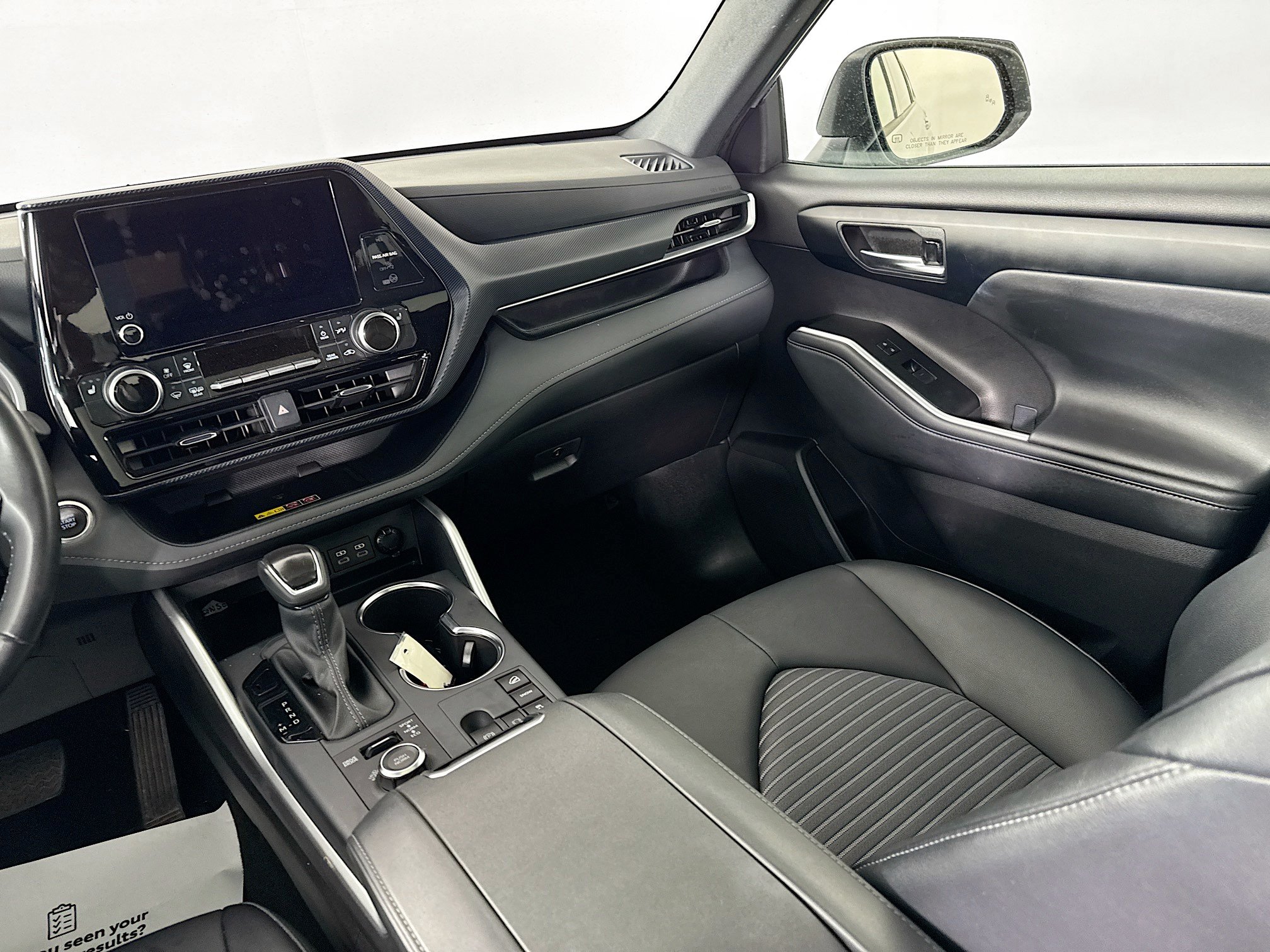 Certified 2025 Toyota Highlander XSE AWD/4WD image 23