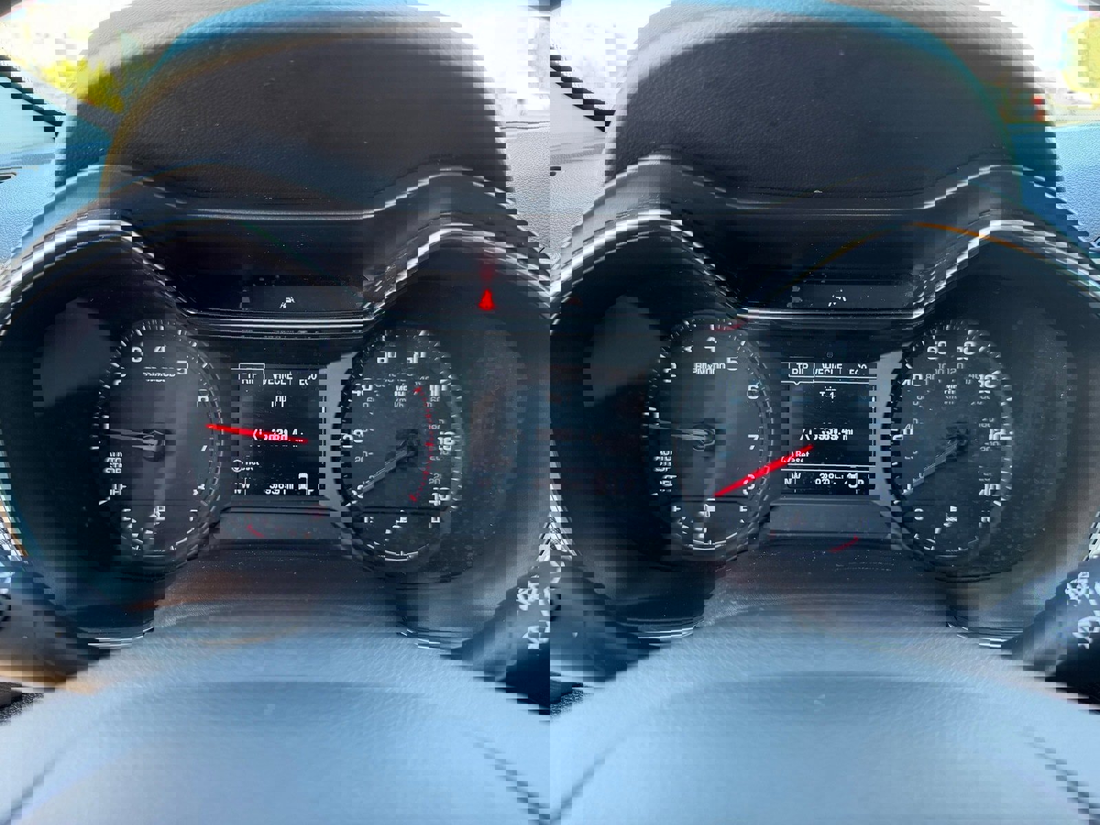 Used 2022 Chevrolet TrailBlazer LT w/ Confidence II Package image 25