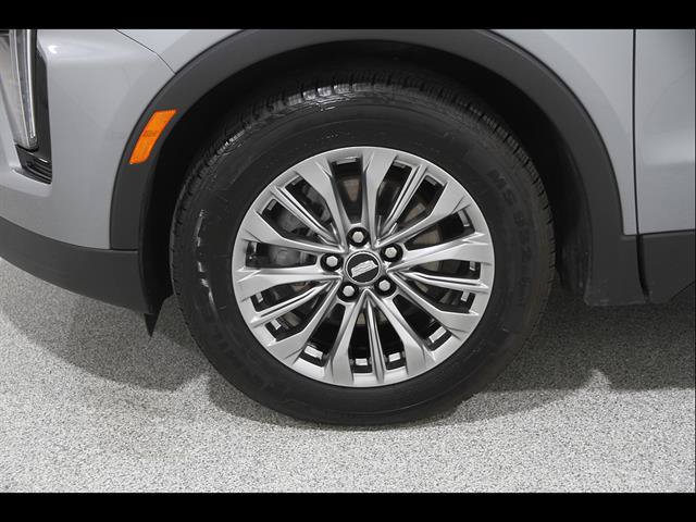 Certified 2024 Cadillac XT4 Premium Luxury AWD/4WD image 22