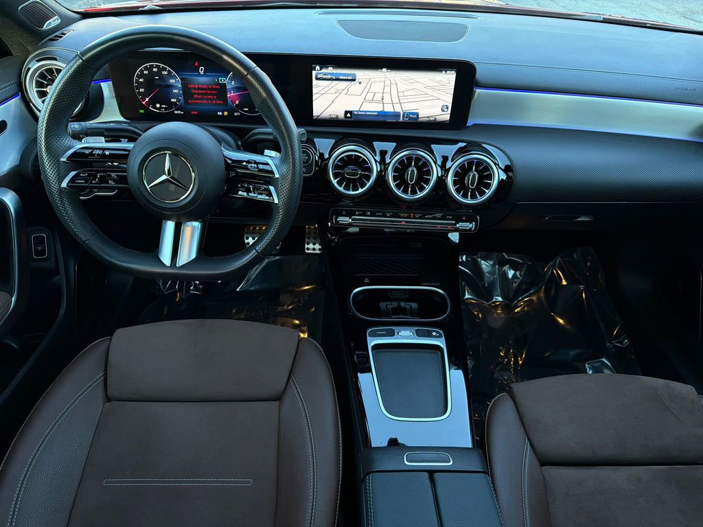 Used 2025 Mercedes-Benz CLA 250 4MATIC image 17