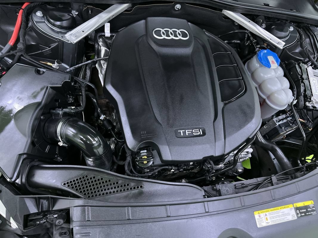 Used 2018 Audi A4 2.0T Ultra Premium Plus FWD image 31
