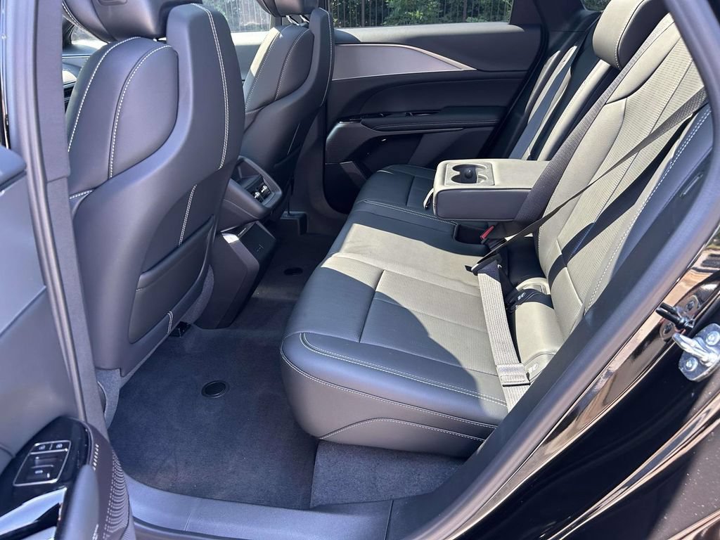 New 2027 Cadillac Lyriq Sport RWD image 12