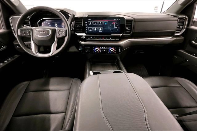 Used 2025 GMC Sierra 2500 SLT w/ SLT Convenience Package image 17