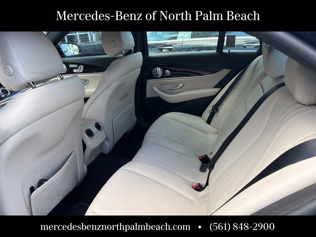 Used 2020 Mercedes-Benz E 450 4MATIC Sedan image 4