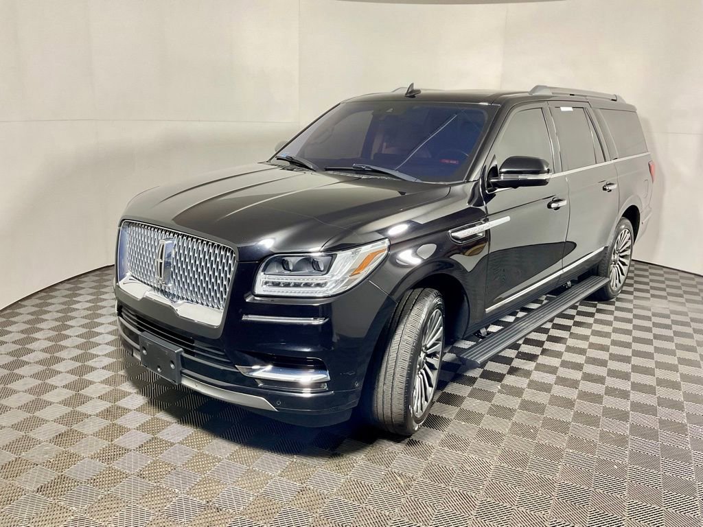 Used 2019 Lincoln Navigator L Reserve image 11