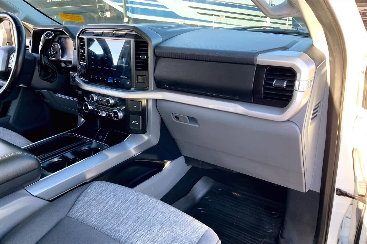 Used 2022 Ford F150 XLT w/ Equipment Group 302A High AWD/4WD image 17