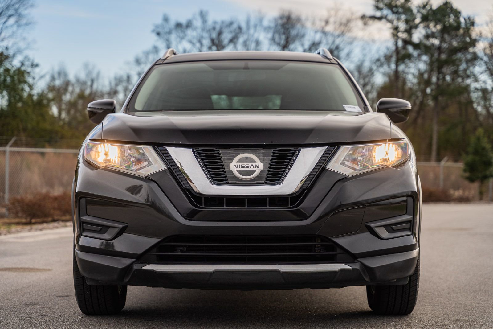 Used 2017 Nissan Rogue SV video 2