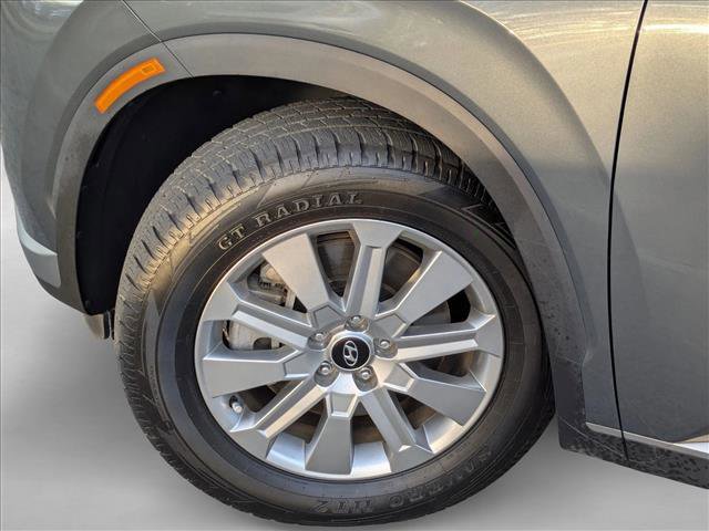 Used 2023 Hyundai Palisade SE image 4